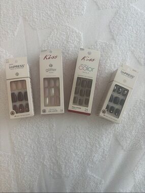 Kiss Press-On Nails Quartet — Burgundy, Nude, Glitter, Gray